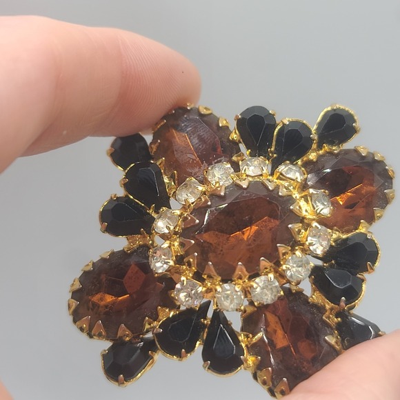 Vintage Rhinestone Brooch Brown Cupcake Setting Gold Tone‎ Heavy - Picture 7 of 10